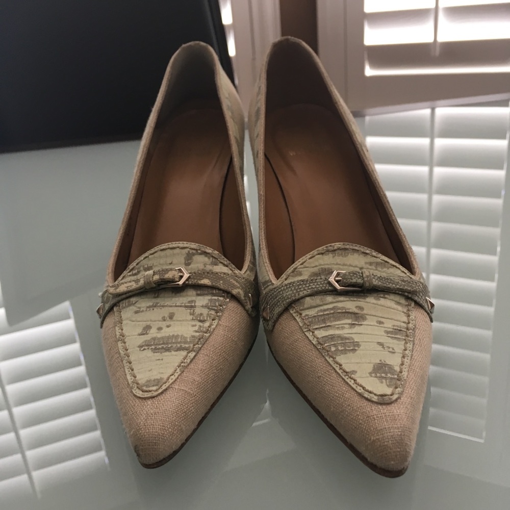 Stuart Weitzman pumps size 8